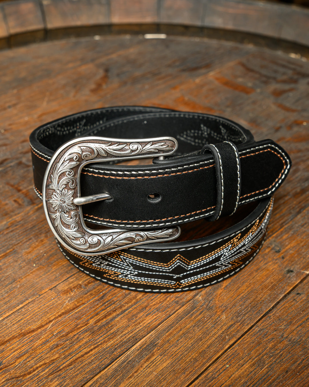 Ceinture western cuir brodé noir
