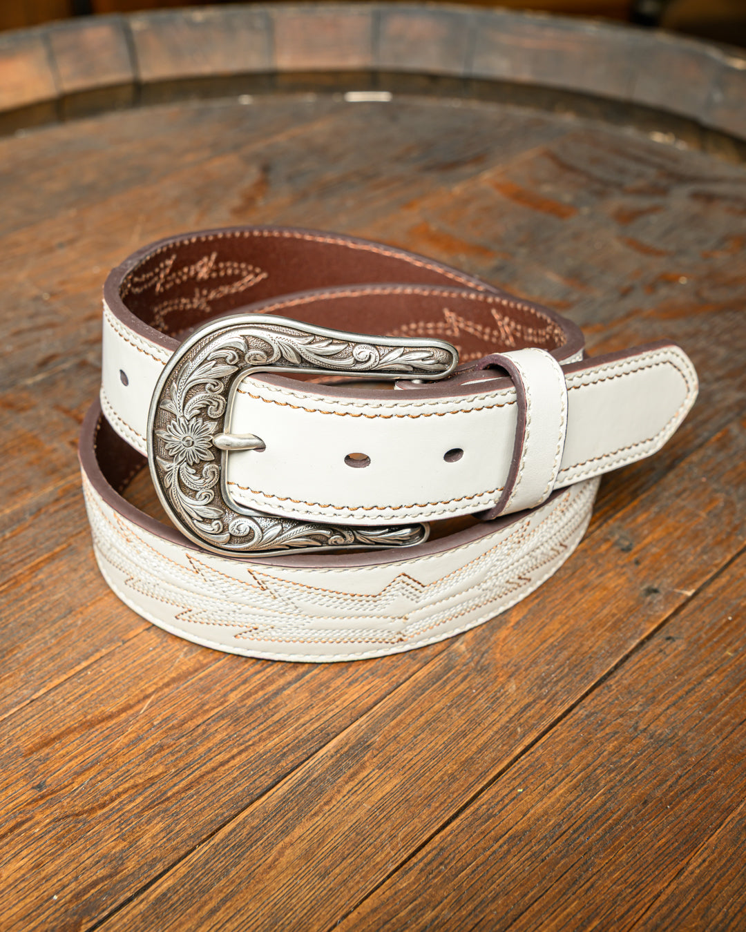 Ceinture western cuir brodé blanc