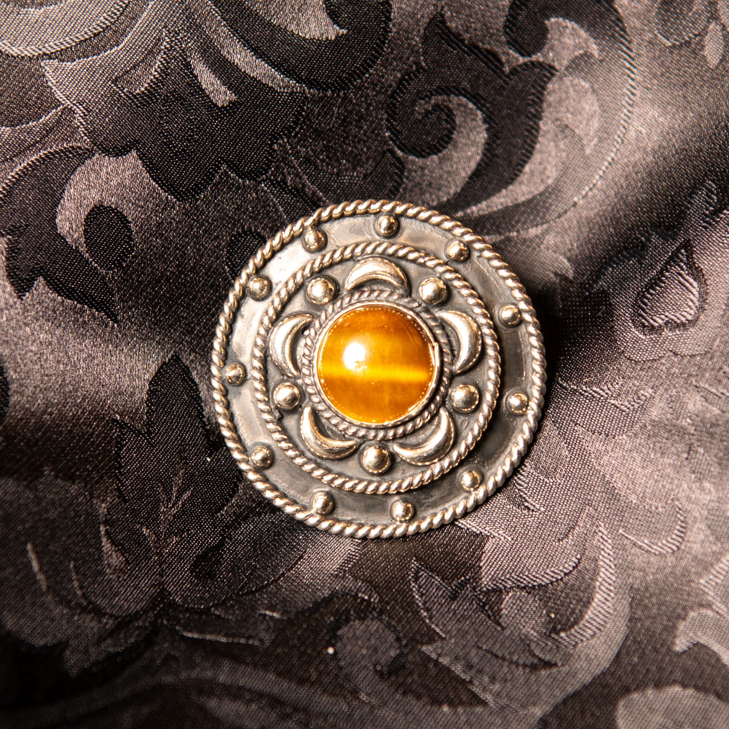 Tiger's eye scarf ring